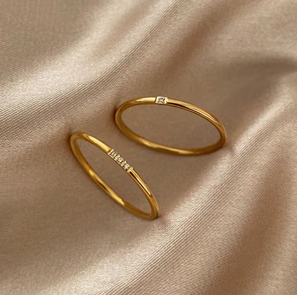 Ensemble de 2 Bagues Élégantes en Acier Inoxydable pour Femmes avec Strass